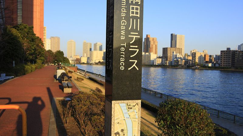 四川广告制作精神堡垒独特的风格魅力。
