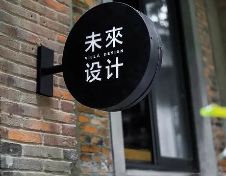 滚动灯箱的身影，真的到处都能看到！